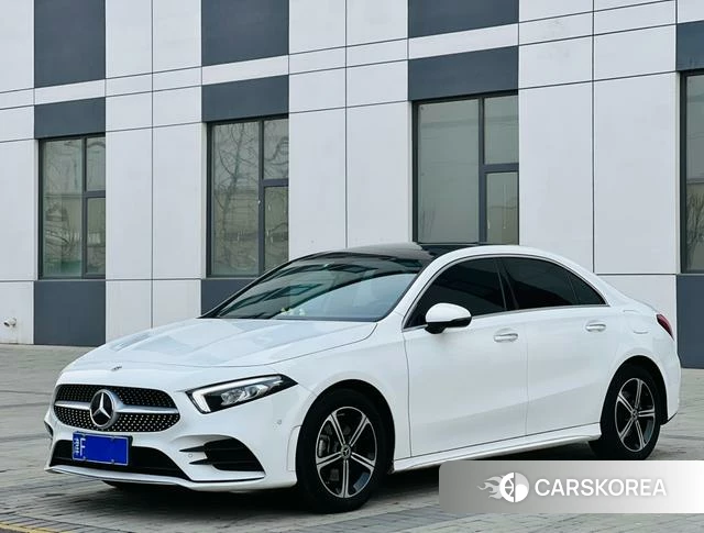 Mercedes-Benz A-Class 2023 Белый из Китая, фото 2