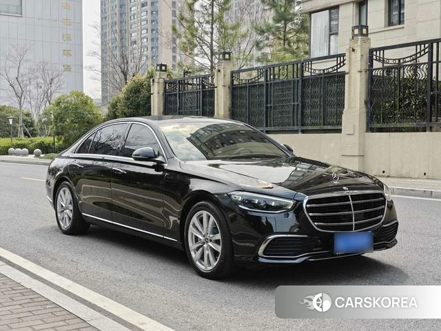 Mercedes-Benz S-Class 2024 Черный из Китая, фото 2