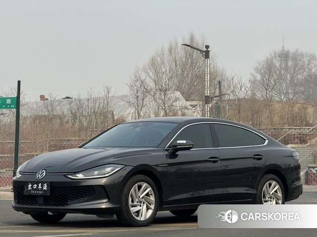 Volkswagen Lamando 2023 Темно-серый из Китая, фото 2