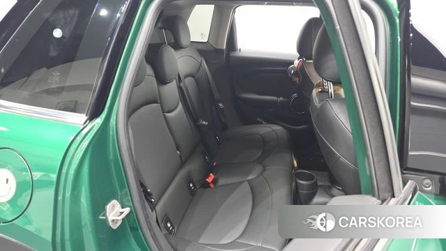 Mini Cooper 2021 Зеленый из Кореи, фото 2