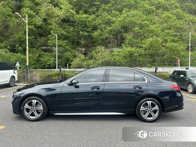 Mercedes-Benz C-class 2022 Зеленый из Китая, фото 2