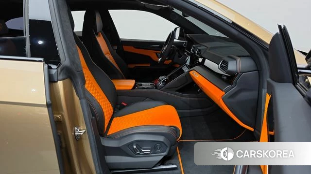 Lamborghini Urus 2022 Золотой из Кореи, фото 2