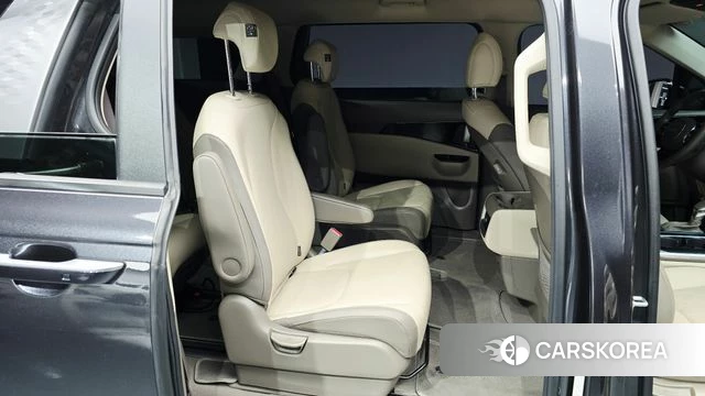 Kia Carnival 4th generation 2023 Серый из Кореи, фото 2