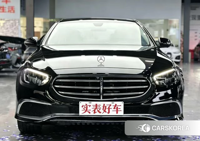Mercedes-Benz E-Class 2021 Черный из Китая, фото 2