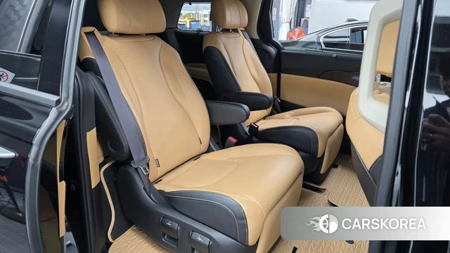 Kia Carnival 4th generation 2021 Черный из Кореи, фото 2
