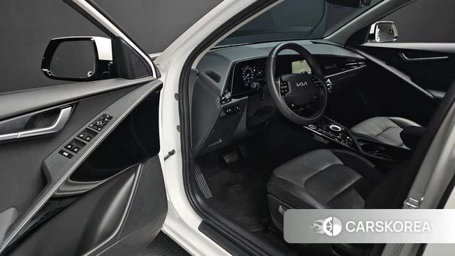 Kia Di All New Niro EV 2023 Белый из Кореи, фото 2