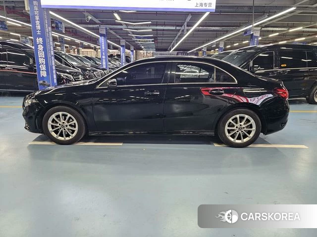 Mercedes-Benz A-Class 2022 Черный из Китая, фото 2