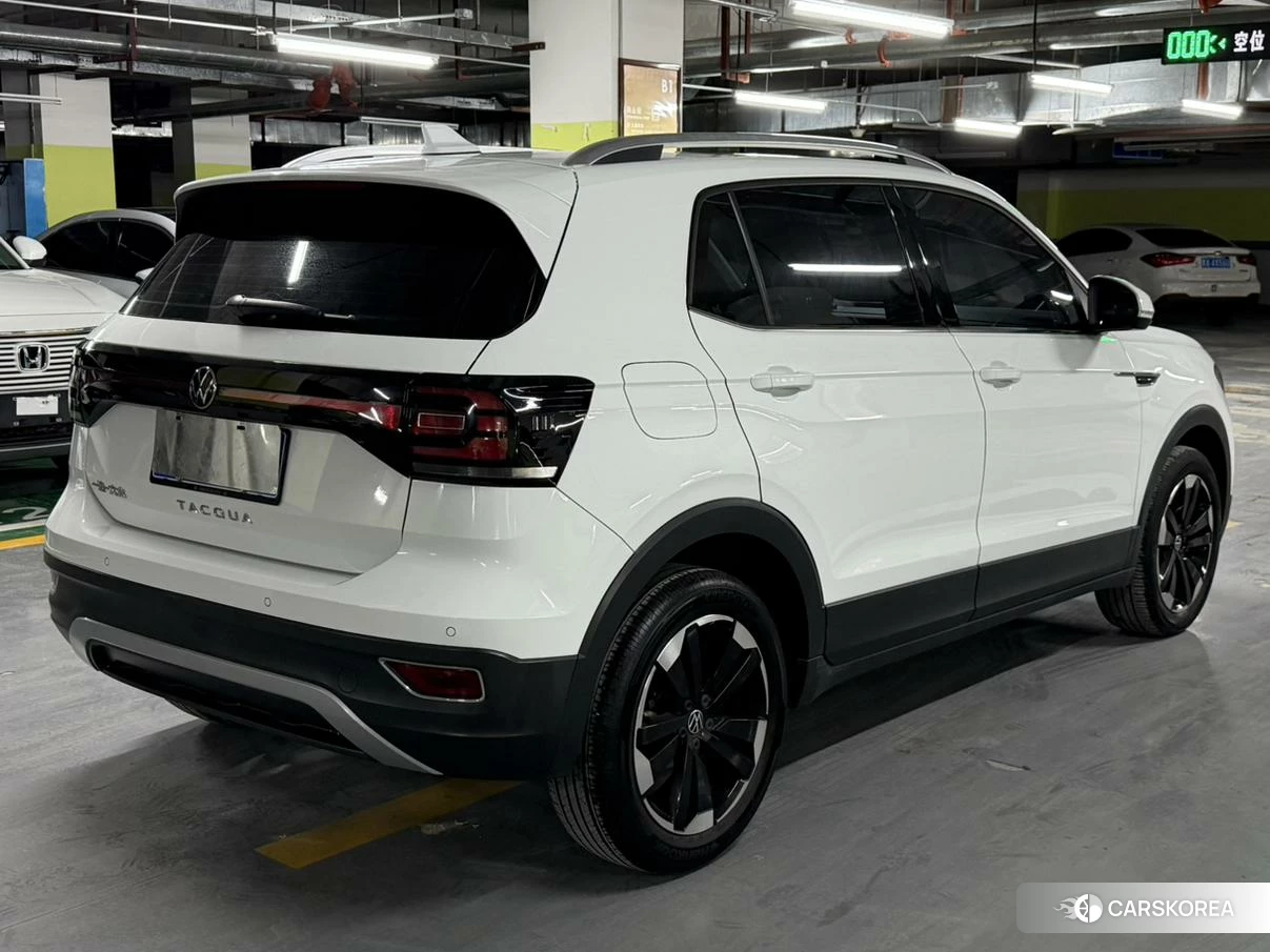 Volkswagen Tacqua 2021 Белый из Китая, фото 2