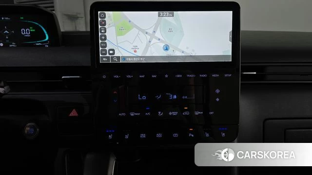 Hyundai Staria 2024 Белый из Кореи, фото 2