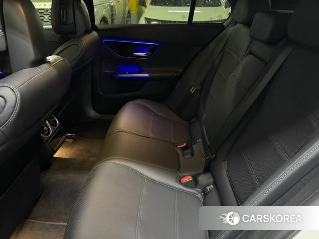 Mercedes-Benz C-Class W206 2022 Белый из Кореи, фото 2