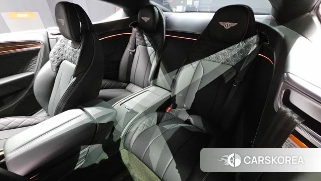 Bentley Continental GT 3rd Generation 2023 Белый из Кореи, фото 2