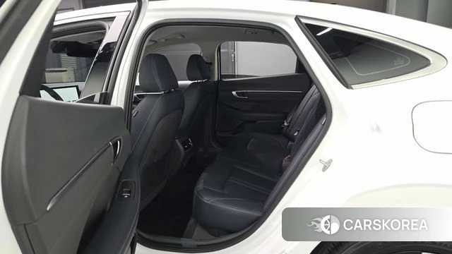 Hyundai Sonata D Edge (DN8) 2024 Белый из Кореи, фото 2