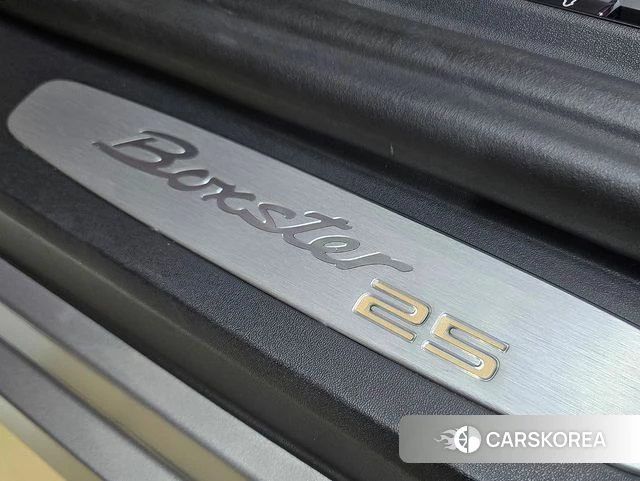 Porsche 718 Boxster 2021 Серебряный из Кореи, фото 2