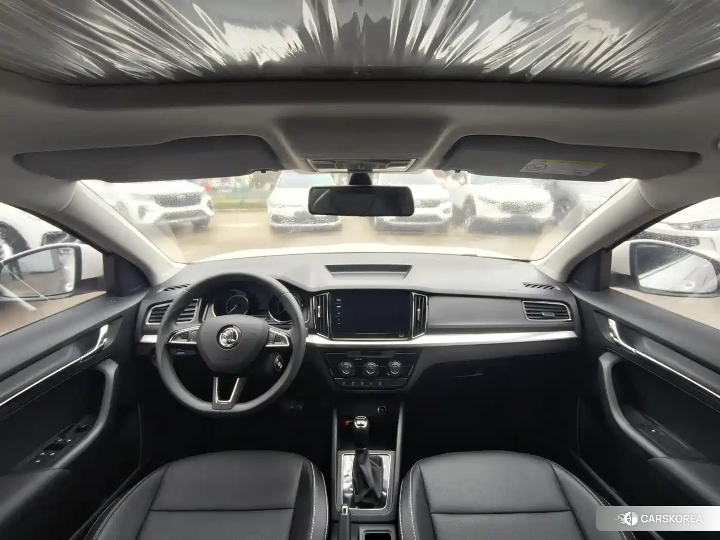 Skoda Kamiq 2022 Белый из Китая, фото 2