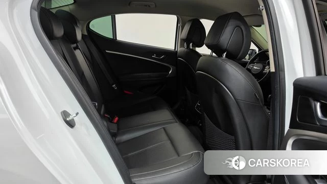 Genesis The New G70 2021 Белый из Кореи, фото 2