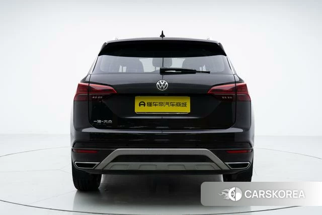 Volkswagen Tayron 2021 Черный из Китая, фото 2
