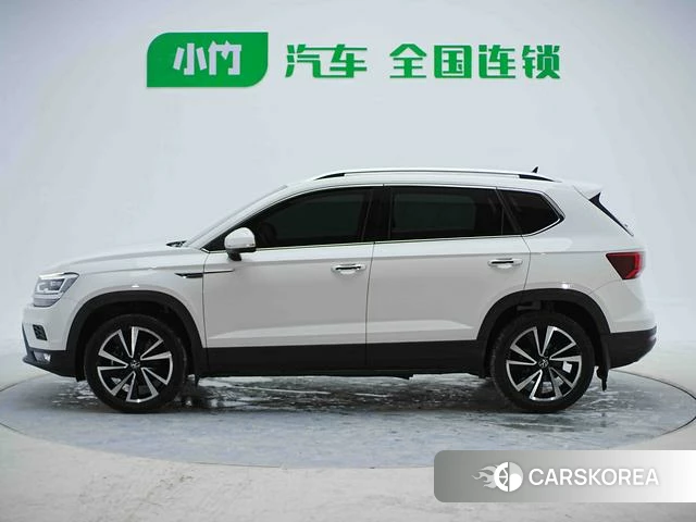Volkswagen Tharu 2021 Белый из Китая, фото 2