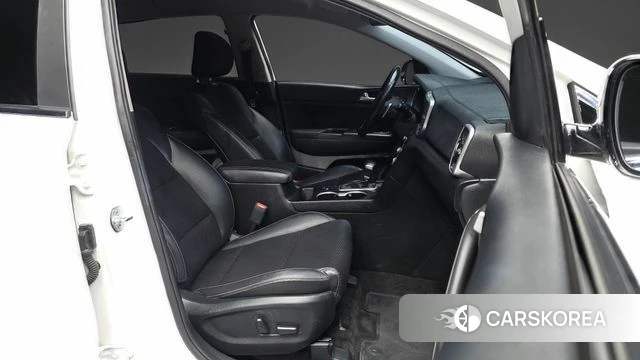 Kia Sportage The Bold 2021 Белый из Кореи, фото 2