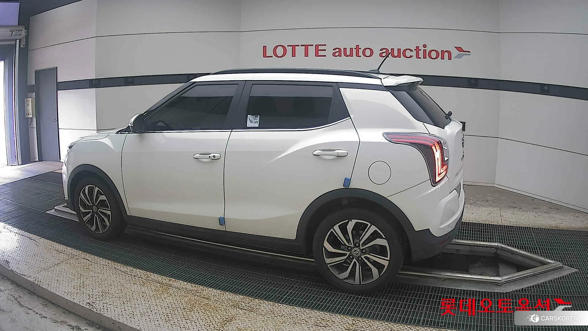 SsangYong Tivoli 2021 Grand White из Кореи, фото 2