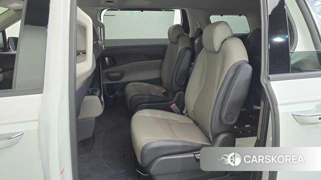 Kia The New Carnival 4th Generation 2025 Белый из Кореи, фото 2