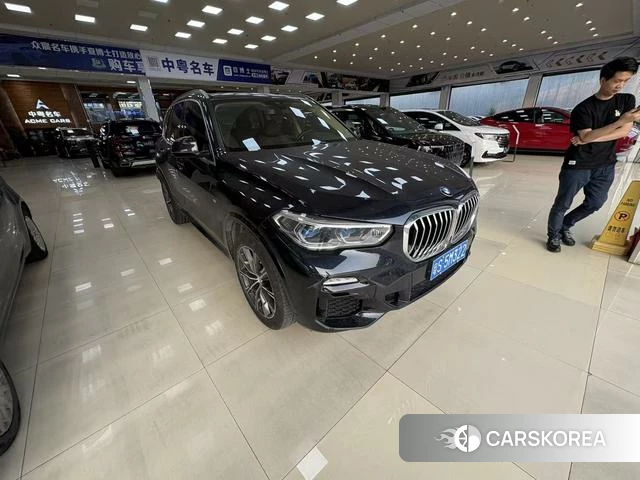 BMW X5 2021 Черный из Китая, фото 2