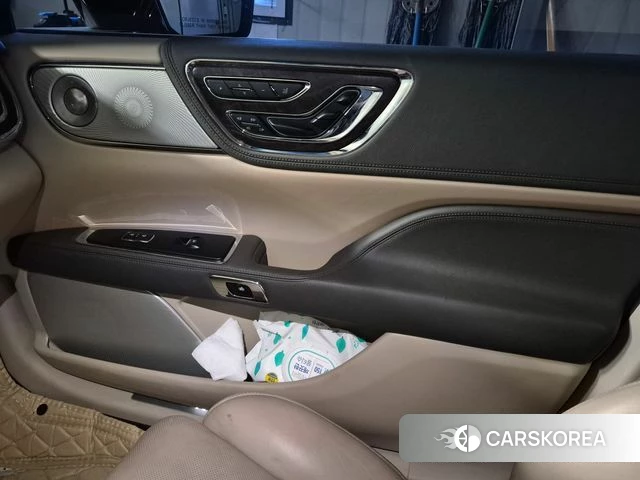 Lincoln Continental 10th Generation 2019 Черный из Кореи, фото 2