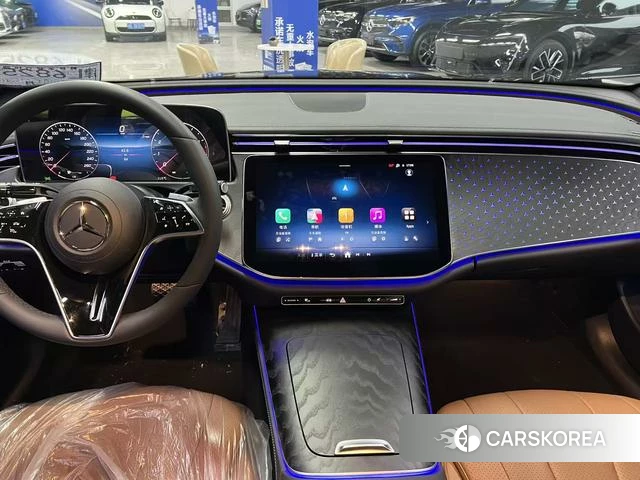 Mercedes-Benz E-Class 2026 Черный из Китая, фото 2