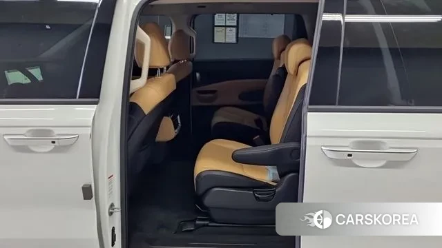 Kia Carnival 4th generation 2023 Белый из Кореи, фото 2