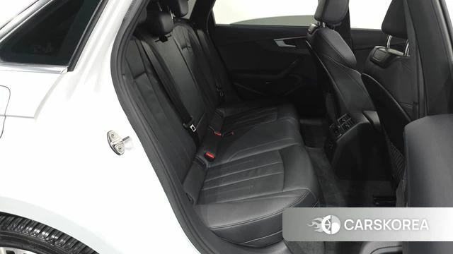 Audi A4 (B9) 2019 Белый из Кореи, фото 2