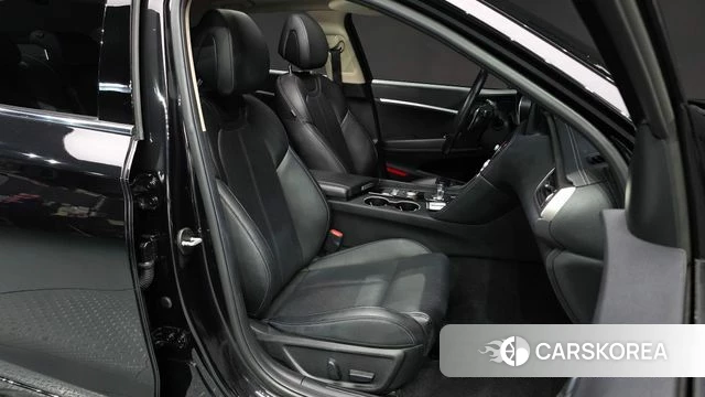 Genesis The New G70 2020 Черный из Кореи, фото 2