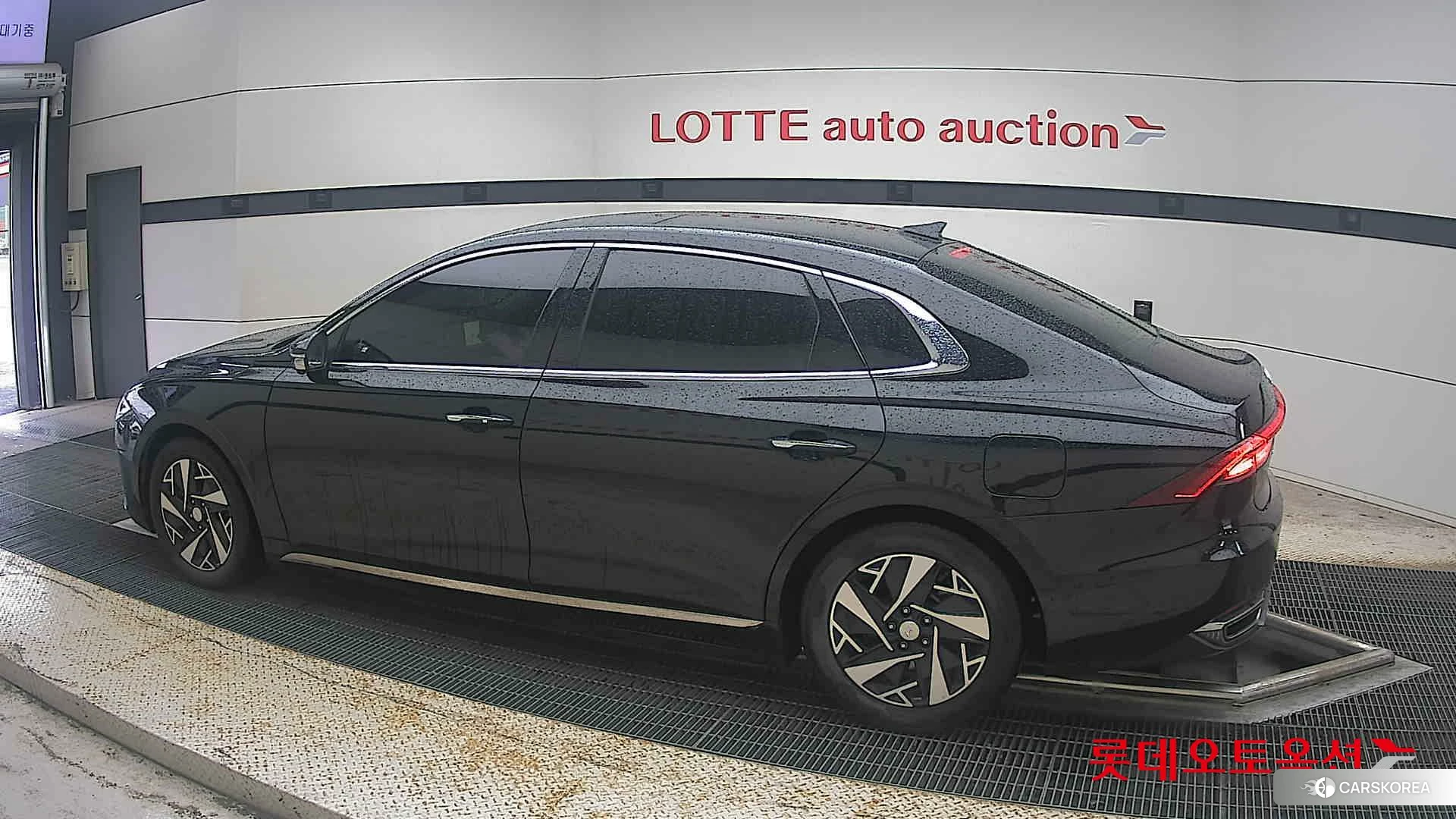 Hyundai Grandeur Hybrid 2023 Abyss Black Pearl из Кореи, фото 2