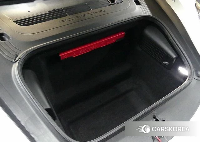 Porsche 718 Boxster 2020 Белый из Кореи, фото 2