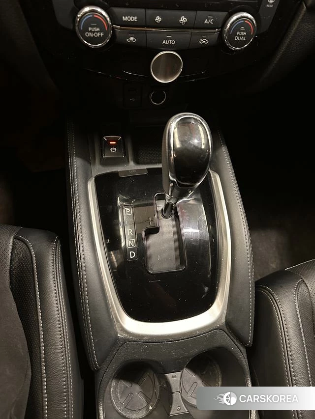 Nissan X-Trail 2021 Белый из Китая, фото 2