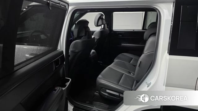 Hyundai Santa Fe (MX5) 2024 Белый из Кореи, фото 2