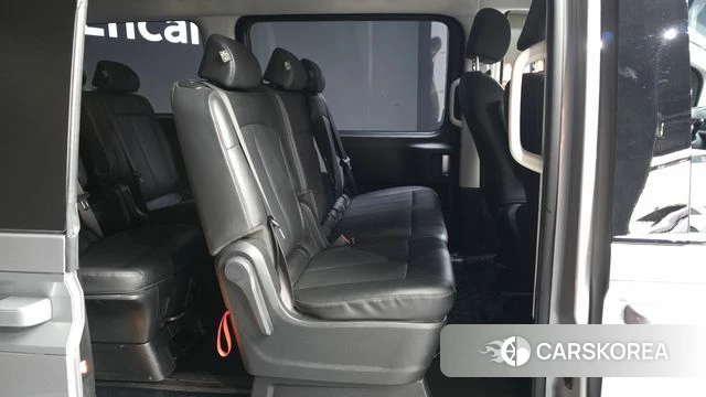Hyundai Staria 2025 Серый из Кореи, фото 2