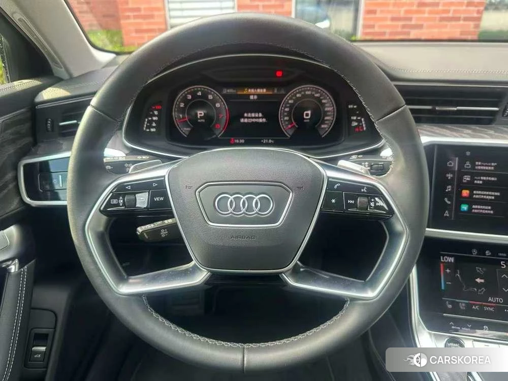 Audi A6 2023 Черный из Китая, фото 2