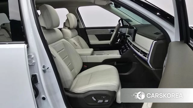 Hyundai Santa Fe (MX5) 2024 Белый из Кореи, фото 2