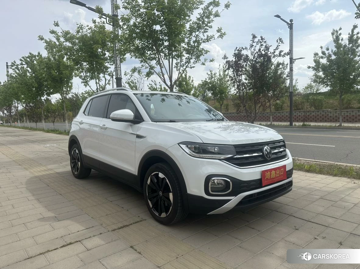 Volkswagen Tacqua 2021 Белый из Китая, фото 2