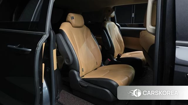 Kia Carnival 4th generation 2021 Серый из Кореи, фото 2