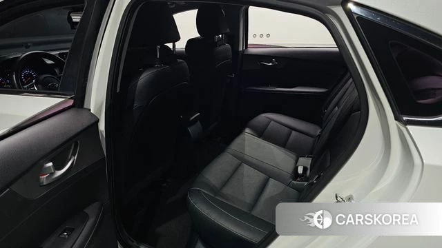 Kia Come New K3 2019 Белый из Кореи, фото 2