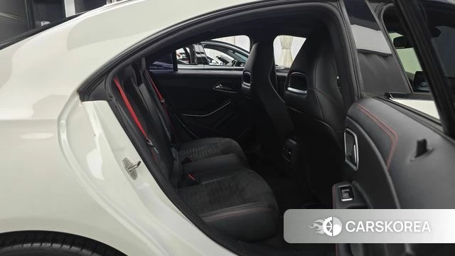 Mercedes-Benz CLA-Class C117 2018 Белый из Кореи, фото 2