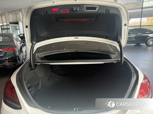 Mercedes-Benz C-class 2021 Белый из Китая, фото 2