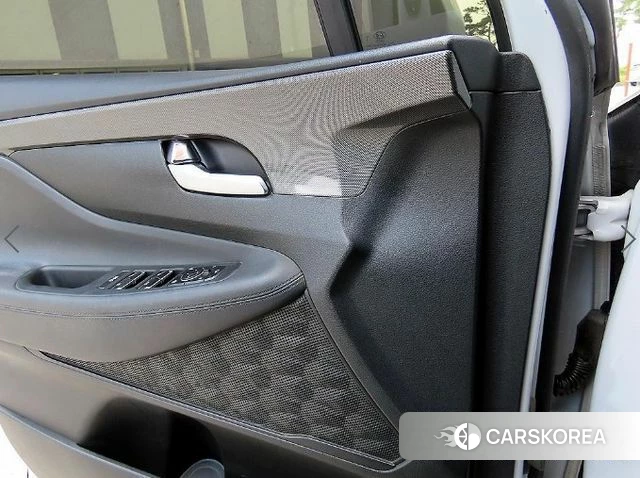 Hyundai The New Santa Fe 2020 Белый из Кореи, фото 2