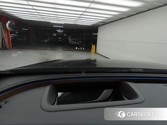 Mercedes-Benz E-Class W214 2025 Черный из Кореи, фото 2