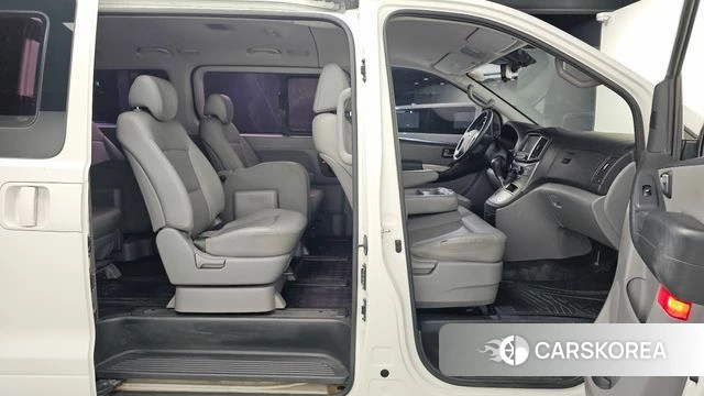 Hyundai The New Grand Starex 2019 Белый из Кореи, фото 2