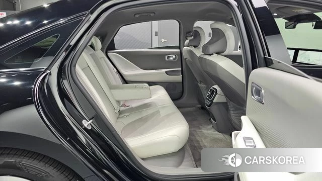 Hyundai Ionic 6 2022 Белый из Кореи, фото 2