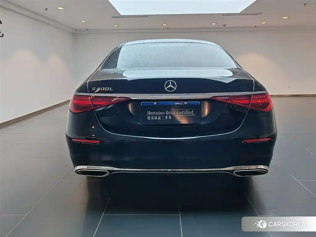 Mercedes-Benz S-Class 2024 Черный из Китая, фото 2