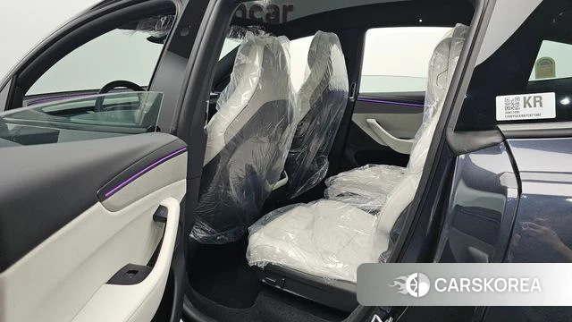 Tesla Model Y 2026 Серый из Кореи, фото 2