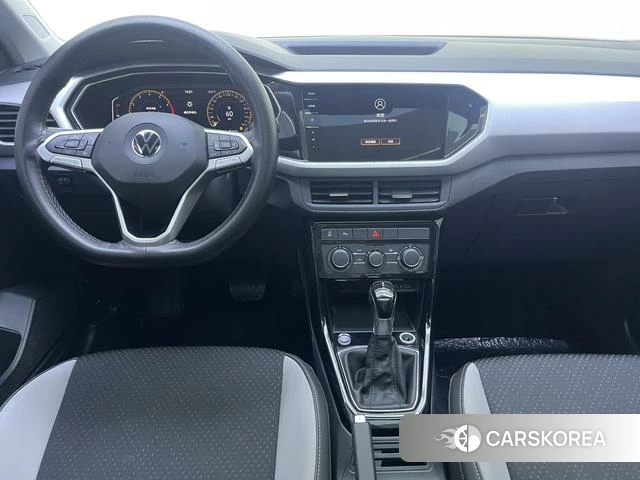 Volkswagen Tacqua 2022 Белый из Китая, фото 2