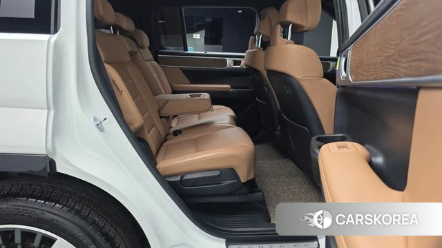 Hyundai Santa Fe (MX5) 2024 Белый из Кореи, фото 2